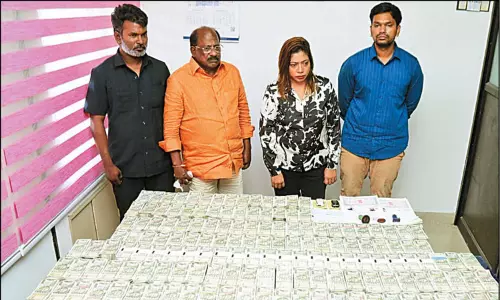 தொழில் அதிபரிடம் ரூ.1.40 கோடி மோசடி: பா.ஜ.க. மாநில நிர்வாகி உள்பட 4 பேர் கைது