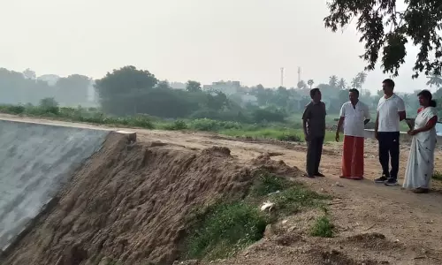 ரூ.1½ கோடியில் மழை நீர் சேகரிப்பு குளம் புனரமைப்பு ரூ.1½ கோடியில் மழை நீர் சேகரிப்பு குளம் புனரமைப்பு