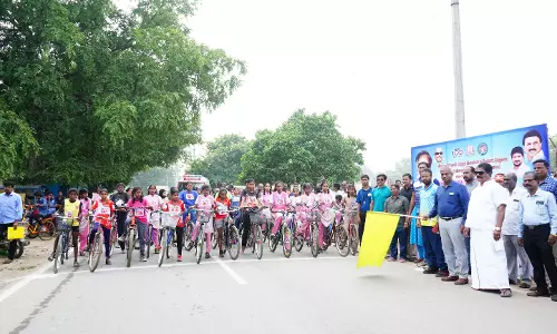 அண்ணா பிறந்த நாள் சைக்கிள் போட்டி