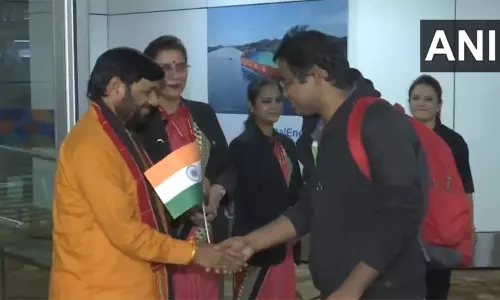 இஸ்ரேலில் இருந்து 197 இந்திய பயணிகளுடன் டெல்லி வந்த மூன்றாவது விமானம்..!! இஸ்ரேலில் இருந்து 197 இந்திய பயணிகளுடன் டெல்லி வந்த மூன்றாவது விமானம்..!!