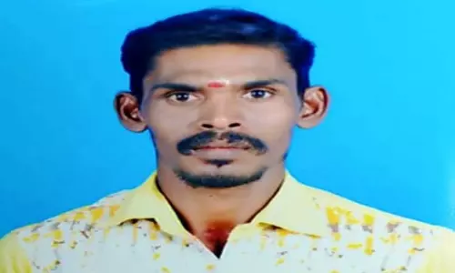 தூத்துக்குடி, நெல்லையில் நடந்த விபத்துகளில்டிரைவர் உள்பட 4 பேர் பலி