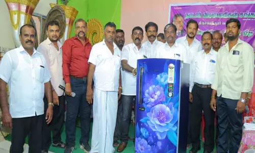 திருச்செந்தூர் வட்டார நாடார் வியாபாரிகள் சங்க14-வதுஆண்டு தொடக்க விழா