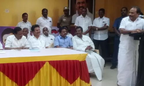 நெய்வேலி சட்டமன்ற தொகுதிதி.மு.க. வாக்குச்சாவடி முகவர்களுக்கான ஆலோசனை கூட்டம்அமைச்சர் சி.வி.கணேசன், சபா.ராஜேந்திரன் எம்.எல்.ஏ. பங்கேற்பு நெய்வேலி சட்டமன்ற தொகுதிதி.மு.க. வாக்குச்சாவடி முகவர்களுக்கான ஆலோசனை கூட்டம்அமைச்சர் சி.வி.கணேசன், சபா.ராஜேந்திரன் எம்.எல்.ஏ. பங்கேற்பு