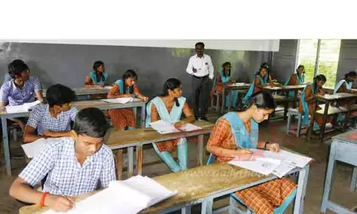 தமிழ் இலக்கிய திறனறி தேர்வினை பிளஸ்-1 மாணவர்கள் 3,126 பேர் எழுதினர்