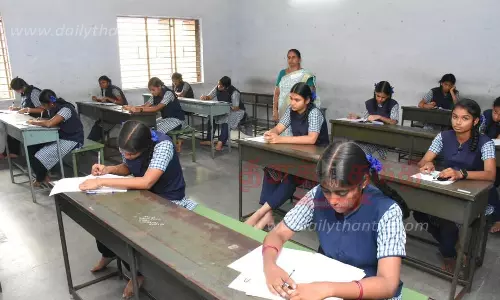 சேலம் மாவட்டத்தில்36 மையங்களில் தமிழ்மொழி இலக்கிய திறனாய்வு தேர்வு10,685 மாணவ, மாணவிகள் பங்கேற்பு