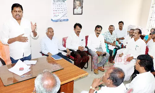 அமலாக்கத்துறை சோதனையால் குவாரிகள் முடக்கப்பட்டு மணல் கிடைப்பதில் தட்டுப்பாடு; கட்டுமான தொழிலாளர் நலவாரிய தலைவர் பொன்குமார் பேட்டி