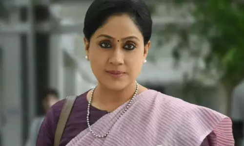 சினிமாவில் 45 ஆண்டுகள்; விஜயசாந்தி நெகிழ்ச்சி சினிமாவில் 45 ஆண்டுகள்; விஜயசாந்தி நெகிழ்ச்சி