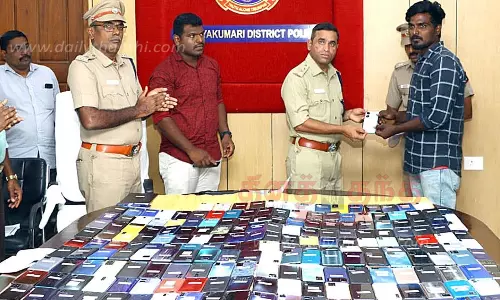 திருட்டு போன ரூ.75 லட்சத்திலான 505 செல்போன்கள் மீட்பு