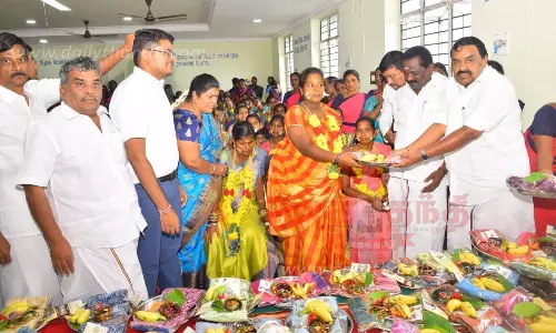 கர்ப்பிணிகளுக்கு சமுதாய வளைகாப்பு