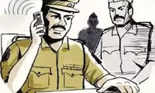 ஈரோட்டில் 7 போலீஸ் நிலையங்களில் தனிப்பிரிவு போலீசார் கூண்டோடு பணி இடமாற்றம்