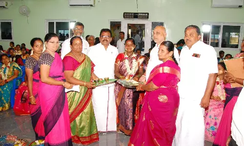 சமுதாய வளைகாப்பு விழா சமுதாய வளைகாப்பு விழா