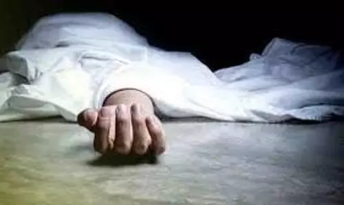 பெண் உள்பட 2 பேர் மர்மச்சாவு