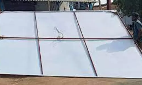 விஜய் ரசிகர்கள் வைத்திருந்த பதாகைகள் அகற்றம்