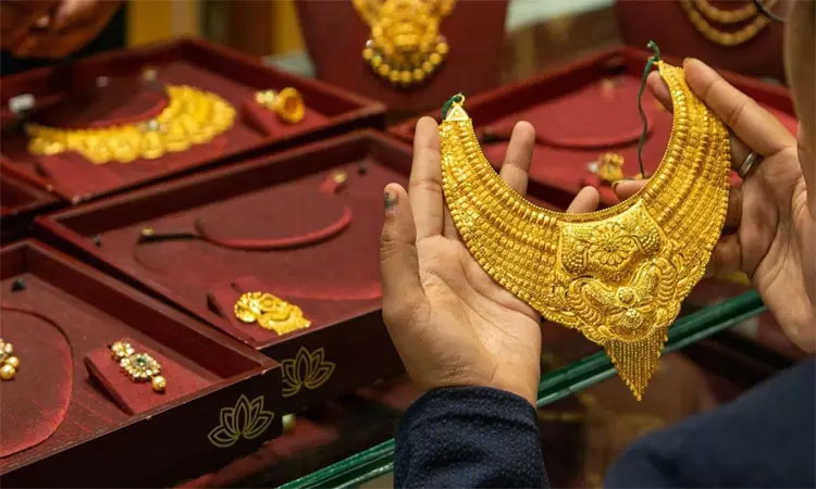 தங்கம் விலை சவரனுக்கு ரூ.200 உயர்வு..!