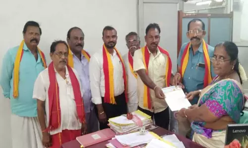 துணை மின்நிலைய பராமரிப்பு தேதியை மாற்ற வேண்டும் என்றுசமத்துவ மக்கள் கழகத்தினர் கோரிக்கை