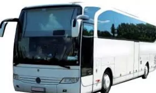 சாலை வரி செலுத்தாத 13 ஆம்னி பஸ்கள் பறிமுதல் சாலை வரி செலுத்தாத 13 ஆம்னி பஸ்கள் பறிமுதல்