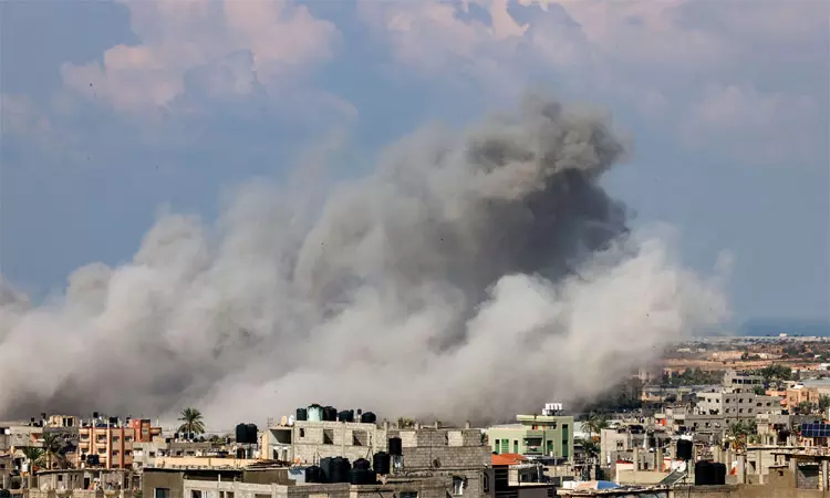 காசாவுக்கு மனிதாபிமான உதவிகள்: “தேவைகள் மிக... ... லைவ்: 16வது நாளாக தொடரும் இஸ்ரேல்-ஹமாஸ் போர்: பலி எண்ணிக்கை 6 ஆயிரத்தை கடந்தது...! காசாவுக்கு மனிதாபிமான உதவிகள்: “தேவைகள் மிக... ... லைவ்: 16வது நாளாக தொடரும் இஸ்ரேல்-ஹமாஸ் போர்: பலி எண்ணிக்கை 6 ஆயிரத்தை கடந்தது...!