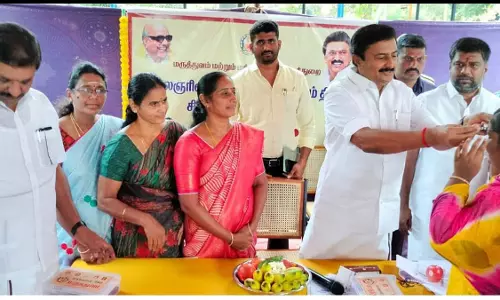 இலவச மருத்துவ முகாம் இலவச மருத்துவ முகாம்