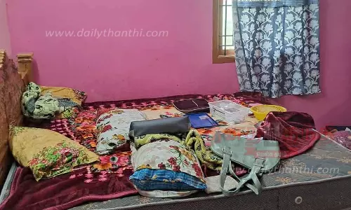 செய்யாறு அருகே தனியார் நிறுவன ஊழியர் வீட்டில் ரூ.3 லட்சம் நகை-ரொக்கம் திருட்டு செய்யாறு அருகே தனியார் நிறுவன ஊழியர் வீட்டில் ரூ.3 லட்சம் நகை-ரொக்கம் திருட்டு