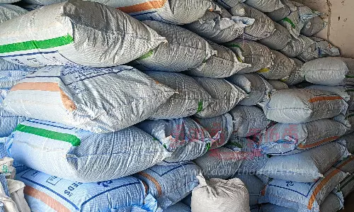 பொரி விற்பனை அமோகம்