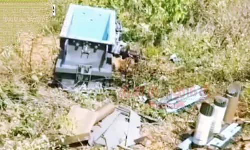 சூளகிரி அருகே டிரான்ஸ்பார்மரை உடைத்து காப்பர் கம்பிகள் திருட்டு மர்ம நபர்களுக்கு போலீஸ் வலை வீச்சு