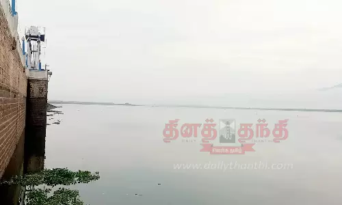 வைகை அணை நீர்மட்டம் 60 அடியை எட்டியது; 5 மாவட்ட விவசாயிகள் மகிழ்ச்சி