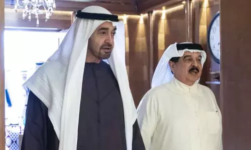 பக்ரைன் மன்னர் அமீரகம் வருகை; அதிபர், துணை அதிபருடன் சந்திப்பு