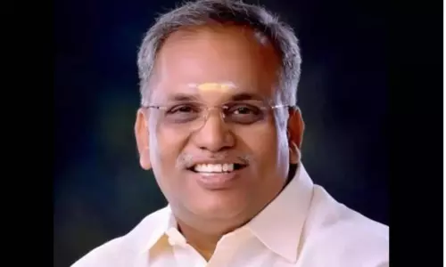 முதல்-அமைச்சருடன் மோதல் இல்லை - சபாநாயகர் செல்வம் விளக்கம்