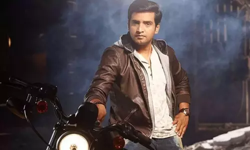 நானும் கமல்ஹாசன் ரசிகர்தான்டா- வைரலாகும் சந்தானம் போஸ்டர்