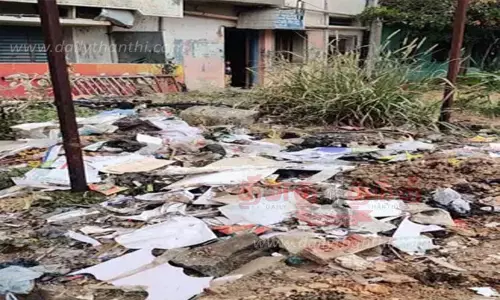 சிதிலமடைந்து காணப்படும் அங்கன்வாடி கட்டிடங்கள்