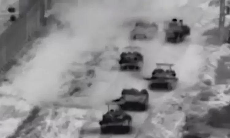 காசாவுக்குள் நுழைந்த இஸ்ரேல் பீரங்கிகள் ... ... தொடரும் இஸ்ரேல்-ஹமாஸ் போர்: பலி எண்ணிக்கை 8 ஆயிரத்து 500ஐ கடந்தது காசாவுக்குள் நுழைந்த இஸ்ரேல் பீரங்கிகள் ... ... தொடரும் இஸ்ரேல்-ஹமாஸ் போர்: பலி எண்ணிக்கை 8 ஆயிரத்து 500ஐ கடந்தது