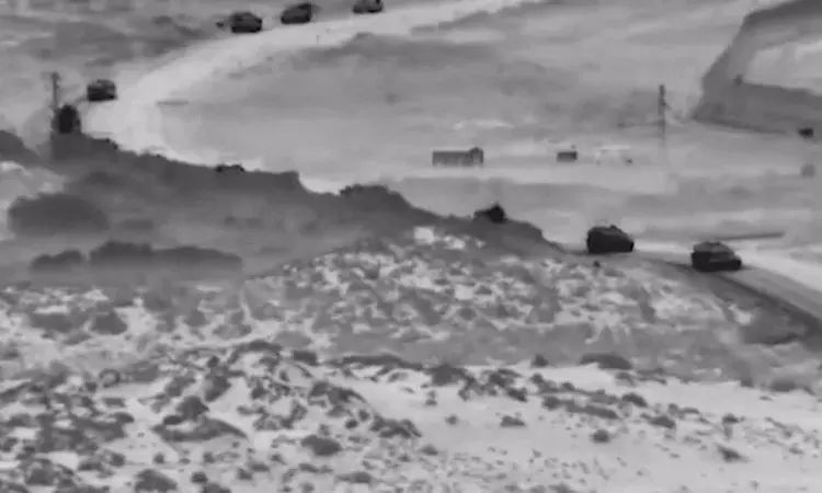 தரைவழி தாக்குதலுக்கான ஒத்திகை - இஸ்ரேல்... ... தொடரும் இஸ்ரேல்-ஹமாஸ் போர்: பலி எண்ணிக்கை 8 ஆயிரத்து 500ஐ கடந்தது தரைவழி தாக்குதலுக்கான ஒத்திகை - இஸ்ரேல்... ... தொடரும் இஸ்ரேல்-ஹமாஸ் போர்: பலி எண்ணிக்கை 8 ஆயிரத்து 500ஐ கடந்தது