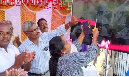 சொந்த செலவில் 20 கண்காணிப்பு கேமராக்கள் பொருத்திய பொதுமக்கள் சொந்த செலவில் 20 கண்காணிப்பு கேமராக்கள் பொருத்திய பொதுமக்கள்