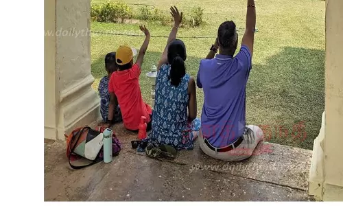 பிரியாவிடை பெற்ற தசரா யானைகள்