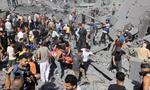 தொடரும் இஸ்ரேல்-ஹமாஸ் போர்: பலி எண்ணிக்கை 8 ஆயிரத்து 500ஐ கடந்தது தொடரும் இஸ்ரேல்-ஹமாஸ் போர்: பலி எண்ணிக்கை 8 ஆயிரத்து 500ஐ கடந்தது