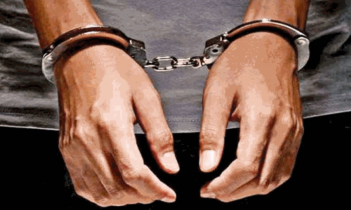 தியாகதுருகம் அருகே பெண்ணுக்கு கொலை மிரட்டல்; கணவர் கைது தியாகதுருகம் அருகே பெண்ணுக்கு கொலை மிரட்டல்; கணவர் கைது