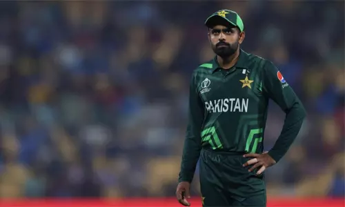 எங்கள் அணியின் தோல்விக்கு இதுதான் காரணம்..!! பாகிஸ்தான் கேப்டன் பாபர் அசாம் எங்கள் அணியின் தோல்விக்கு இதுதான் காரணம்..!! பாகிஸ்தான் கேப்டன் பாபர் அசாம்