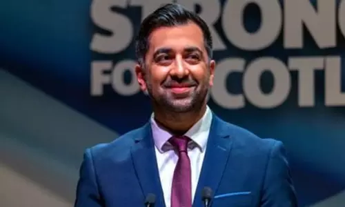 உலகத்தின் மவுனம் கலைய இன்னும் எத்தனை குழந்தைகள் பலியாக வேண்டும்?-ஸ்காட்லாந்து மந்திரி ஹம்ஸா யூசஃப்