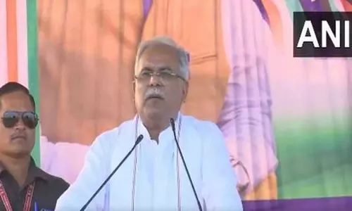 பா.ஜ.க.வுக்கு வகுப்புவாதம், மதமாற்றத்தைத் தவிர வேறு எதுவும் தெரியாது - சத்தீஷ்கார் முதல்-மந்திரி விமர்சனம் பா.ஜ.க.வுக்கு வகுப்புவாதம், மதமாற்றத்தைத் தவிர வேறு எதுவும் தெரியாது - சத்தீஷ்கார் முதல்-மந்திரி விமர்சனம்
