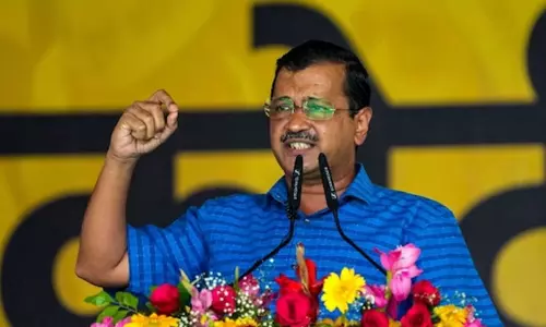 சிறையைக் கண்டு நான் அஞ்சவில்லை:  தேர்தல் பிரசாரத்தில் கெஜ்ரிவால் ஆவேசம்