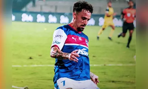 ஐ.எஸ்.எல். கால்பந்து: ஐதராபாத்-பெங்களூரு ஆட்டம் டிரா