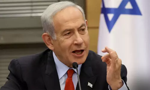 காசா மீது அணு குண்டு வீச வாய்ப்புள்ளதாக கூறிய இஸ்ரேல் அமைச்சர் சஸ்பெண்ட்: நெதன்யாகு நடவடிக்கை காசா மீது அணு குண்டு வீச வாய்ப்புள்ளதாக கூறிய இஸ்ரேல் அமைச்சர் சஸ்பெண்ட்: நெதன்யாகு நடவடிக்கை