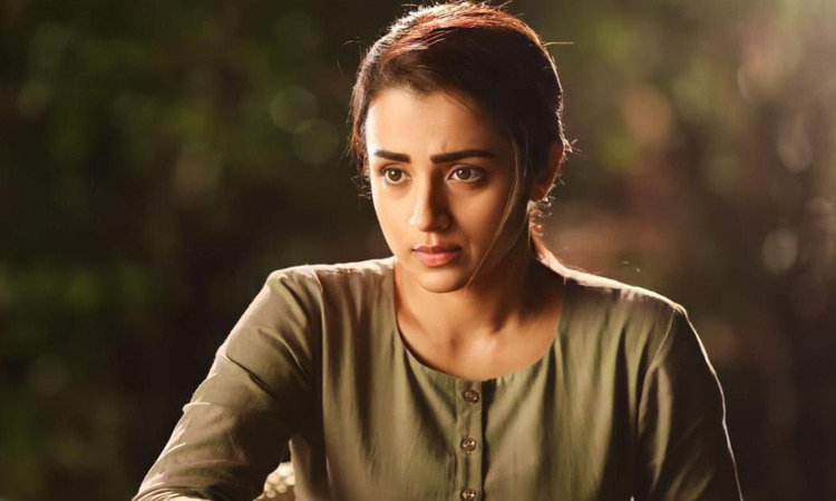 திரிஷா ரசிகர்களுக்கு தீபாவளி பரிசு... ஓடிடியில் வெளியாகும் 'தி ரோடு' திரைப்படம்...!