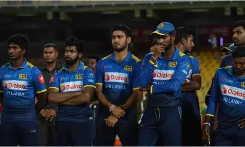 அர்ஜுனா ரணதுங்கா தலைமையில் அமைக்கப்பட்ட இலங்கை கிரிக்கெட் வாரிய இடைக்கால குழு செயல்பட தடை!