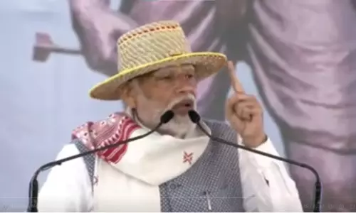 விவசாயிகள் நிதியுதவி திட்டத்தின் 15-வது தவணையை விடுவித்தார் பிரதமர் மோடி விவசாயிகள் நிதியுதவி திட்டத்தின் 15-வது தவணையை விடுவித்தார் பிரதமர் மோடி