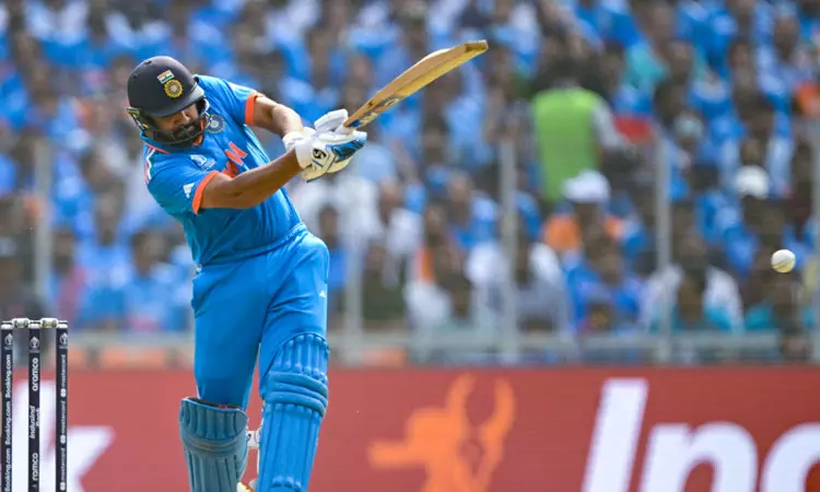 ரோகித் சர்மா 47 ரன்கள் எடுத்த நிலையில் அவுட்... ... உலகக்கோப்பை கிரிக்கெட் இறுதி போட்டி...டிராவிஸ் ஹெட் அதிரடி சதம்...சாம்பியன் பட்டம் வென்ற ஆஸ்திரேலியா...!