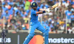 6வது விக்கெட்டை இழந்த இந்தியா