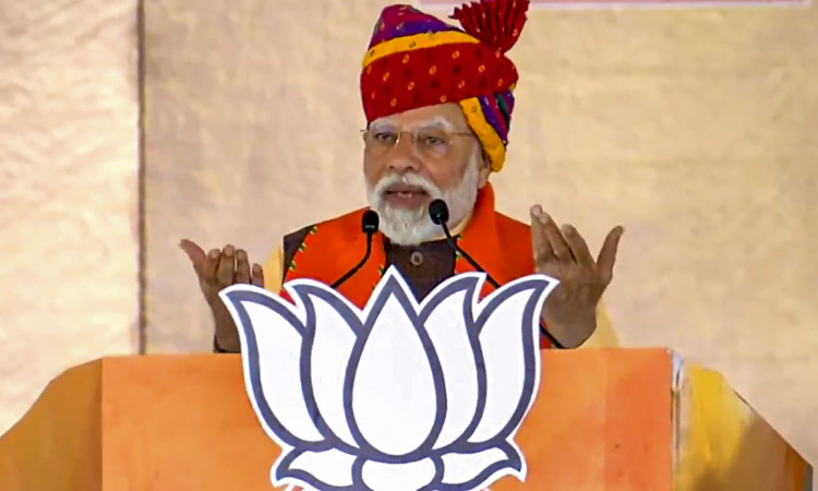 திட்டங்களை விரைவாக செயல்படுத்த காங். வெளியேறுவது அவசியம்.. ராஜஸ்தானில் மோடி பிரசாரம்