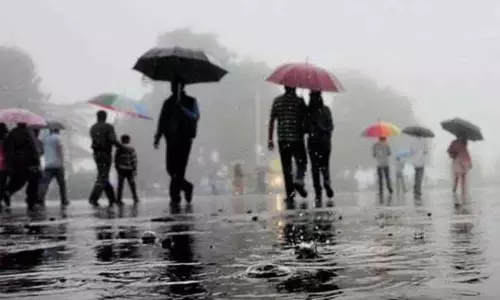 26-ந்தேதி  உருவாகிறது புதிய காற்றழுத்த தாழ்வு பகுதி - வானிலை ஆய்வு மையம் தகவல்