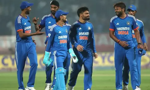 நாளை 2வது டி20 போட்டி: வெற்றி பயணத்தை தொடருமா இந்திய அணி ? நாளை 2வது டி20 போட்டி: வெற்றி பயணத்தை தொடருமா இந்திய அணி ?